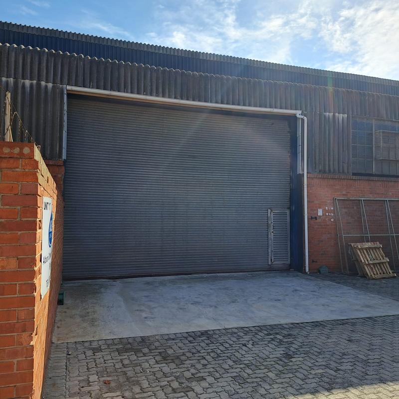 To Let commercial Property for Rent in North End Eastern Cape